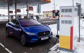 Jaguar I-Pace испытали на трассе Петербург-Москва