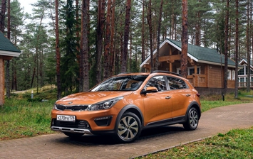Kia Rio X-Line приблизился к кроссоверам