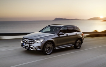 Обновленный Mercedes GLC получил новые дизайн и моторы