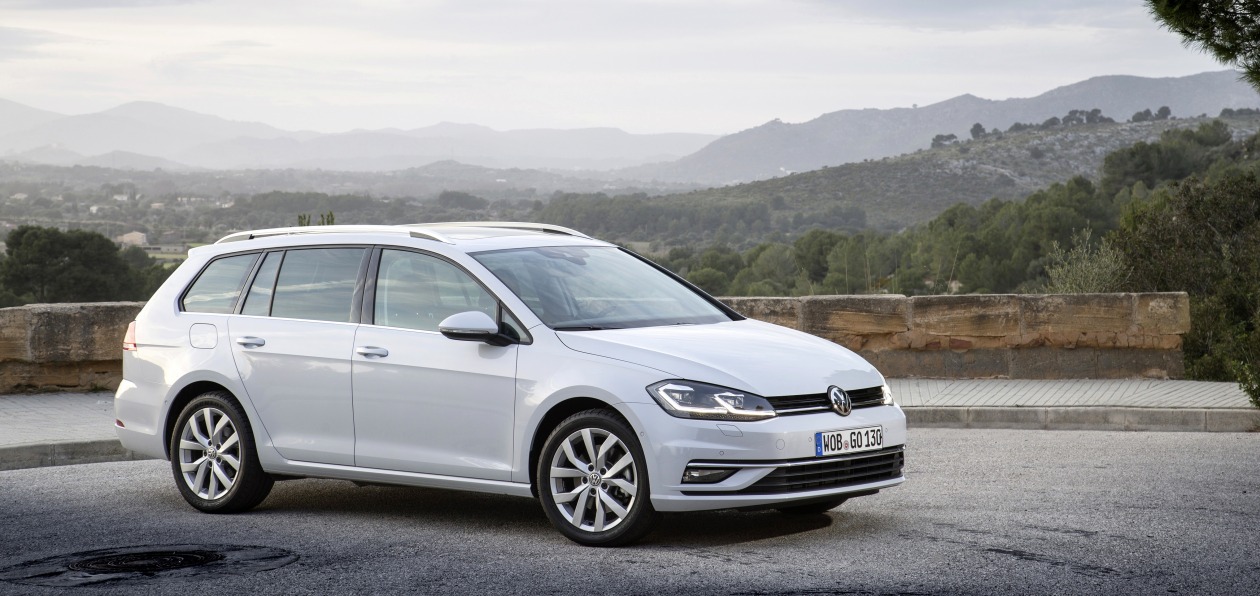 Volkswagen начал принимать заказы на газовый Golf универсал
