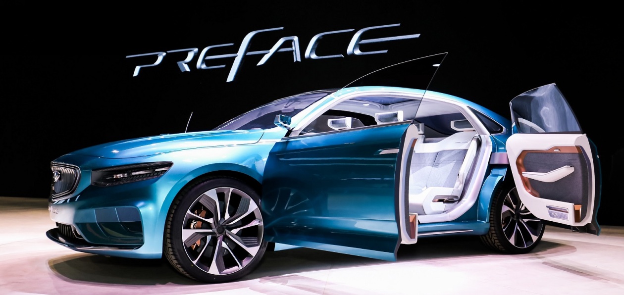 Geely показал свои гибридные системы привода