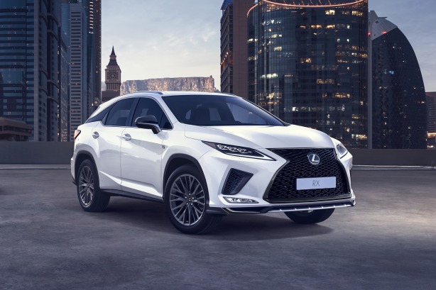 Lexus показал обновленный RX