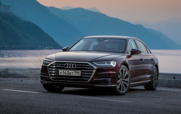 В Audi рассказали, когда российский A8 получит активную подвеску