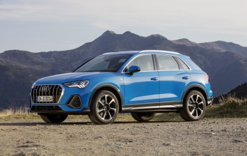 Новый Audi RS Q3 Sportback «засветился» на тестах