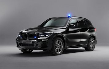 BMW представил бронированный X5