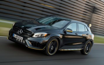 Фотошпионы поймали новые Mercedes-AMG GLA 35 и GLA 45