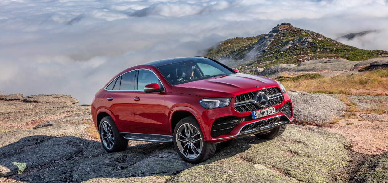 Mercedes показал новый GLE Coupe и AMG-версию модели