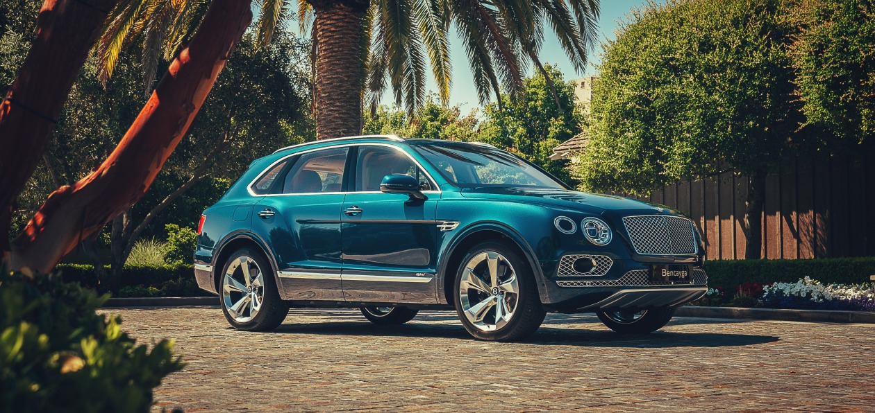 Гибридный Bentley Bentayga доступен для заказа в Европе