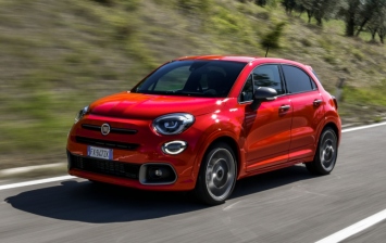 Fiat представил спортивную версию 500X