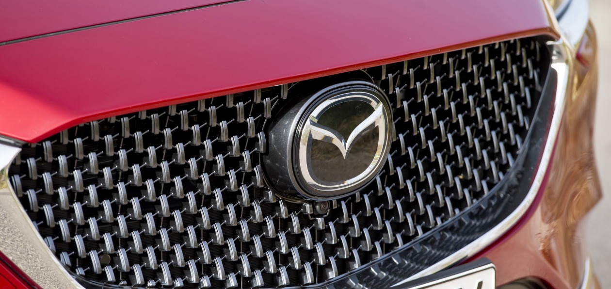 Mazda официально анонсировала дебют своего первого электромобиля