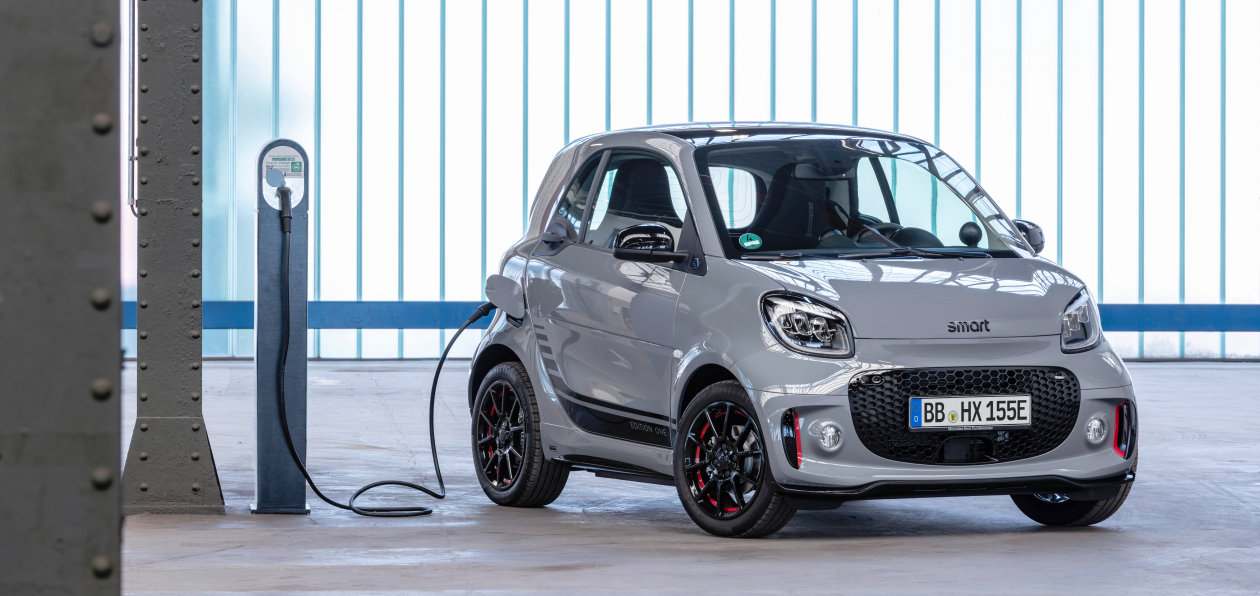 Daimler представит во Франкфурте обновленные электрические Smart