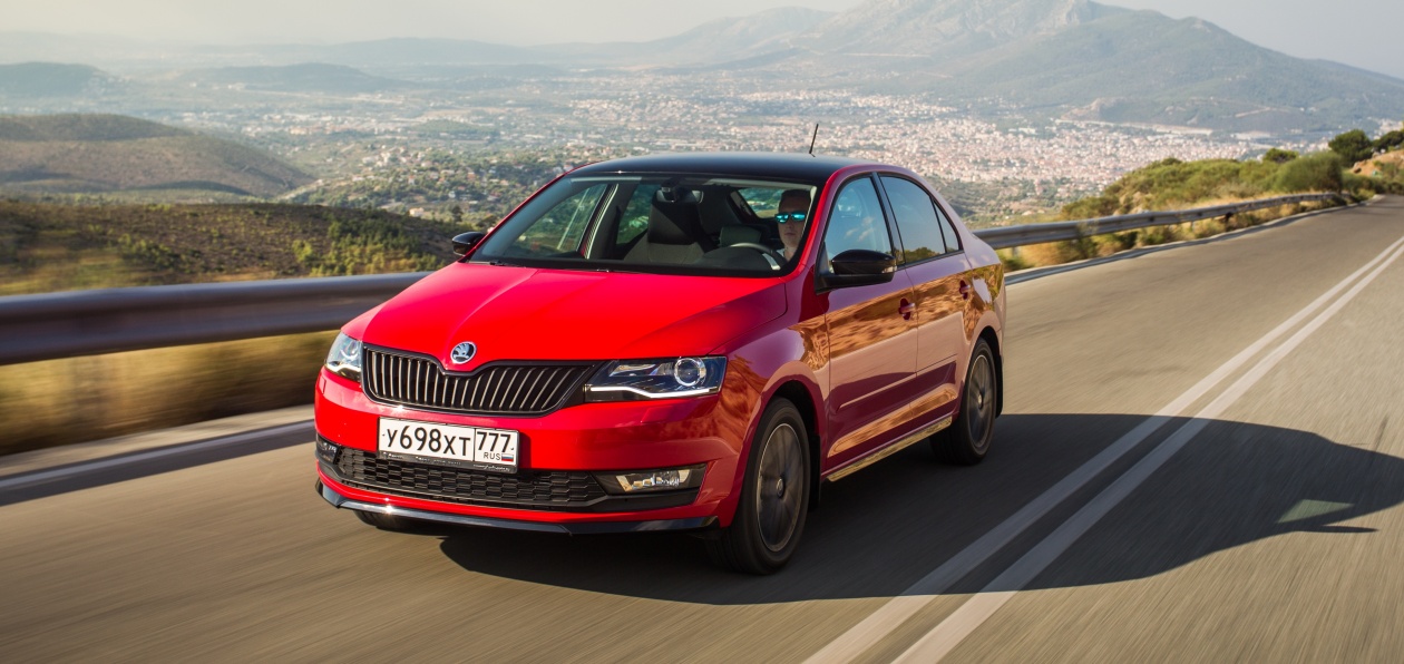 В Skoda назвали сроки появления в России Rapid второго поколения