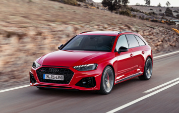 Audi показал обновленную версию RS 4 Avant