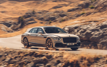 Bentley представил специальное исполнение нового Flying Spur