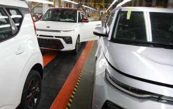 На заводе «Автотор» запустили сборку нового Kia Soul