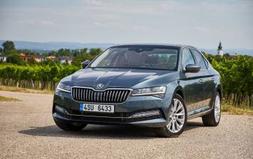 Обновленный Skoda Superb доехал до России