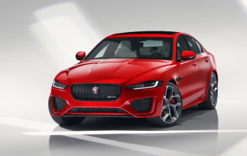 В России стартовали продажи обновленного Jaguar XE