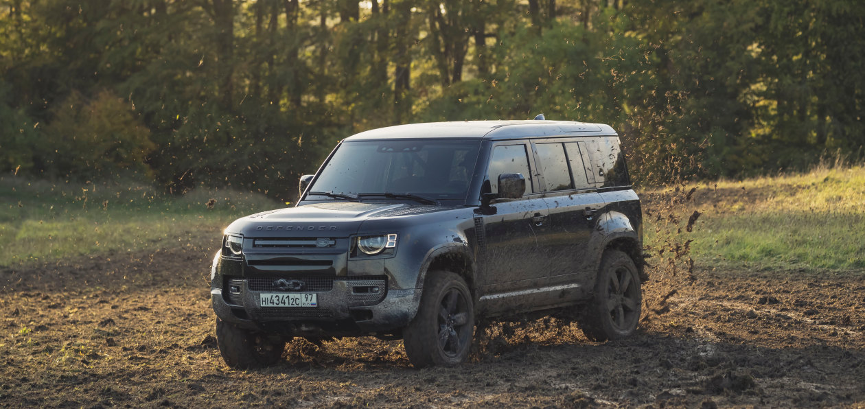 Новый Land Rover Defender снимется в новом фильме о Джеймсе Бонде