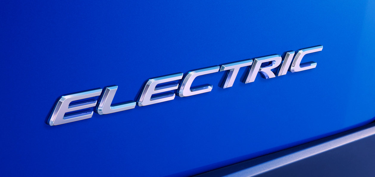 Lexus назвал дату премьеры своего первого серийного электрокара