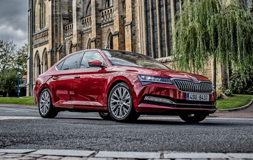 Тест-драйв чешского флагмана: встречаем обновленный Skoda Superb