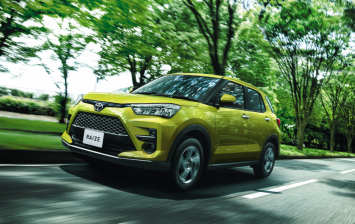 Toyota запустила продажи нового компактного кроссовера