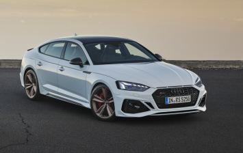 Audi обновила RS 5 Coupe и Sportback