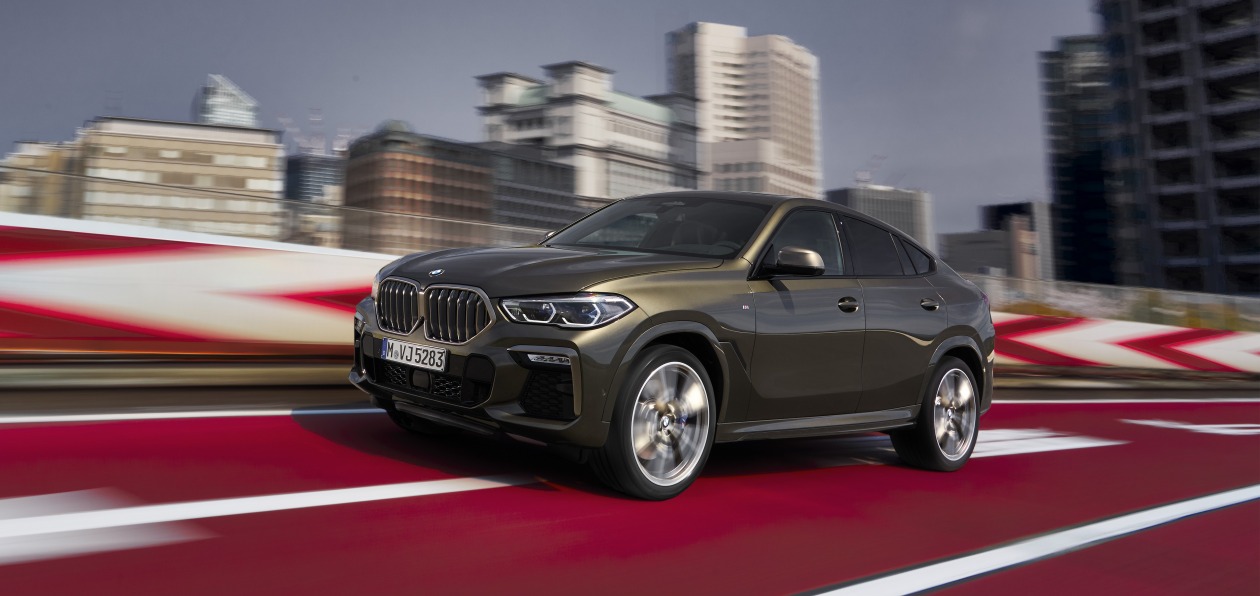 Новый BMW X6 доехал до России