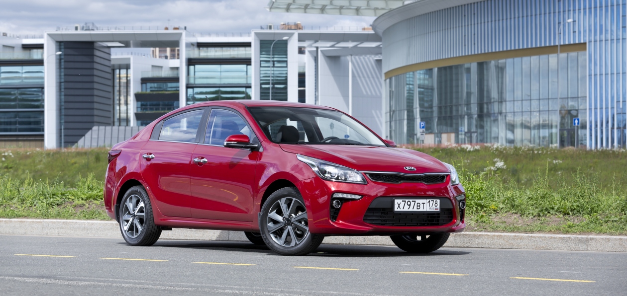 Обновленная версия Kia Rio попалась фотошпионам