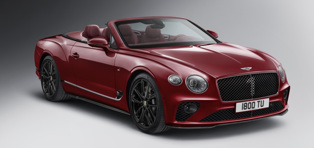 Bentley представил россиянам коллекционный кабриолет Continental GT