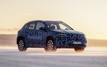 Mercedes тестирует новый компактный электрокроссовер