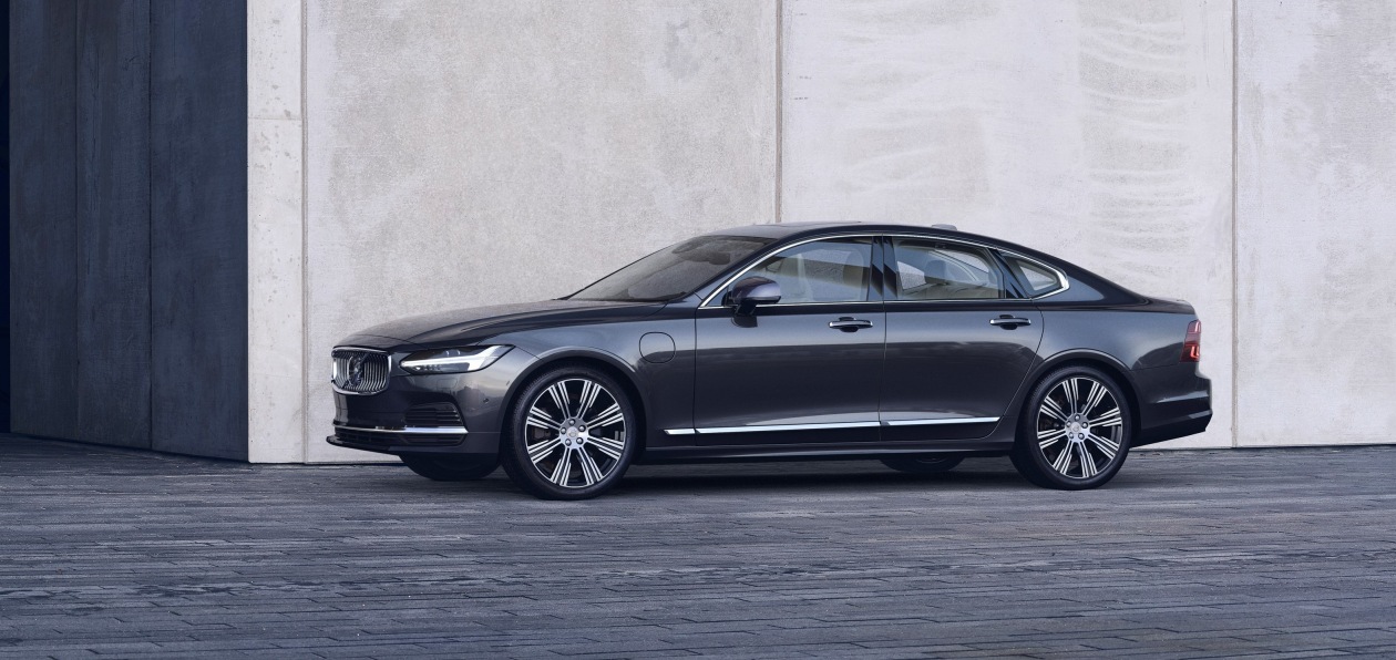 Volvo обновила модели S90 и V90