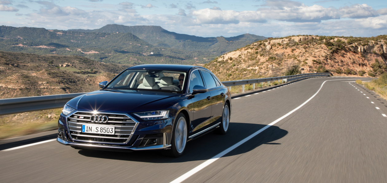 Новый Audi S8 стал доступен для заказа в России