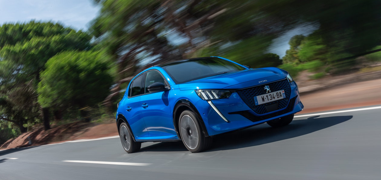 Автомобилем года 2020 в Европе стал Peugeot 208