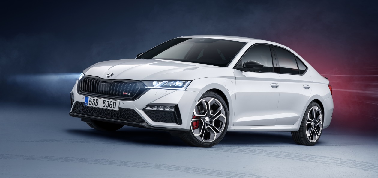 Skoda представила новую Octavia RS iV