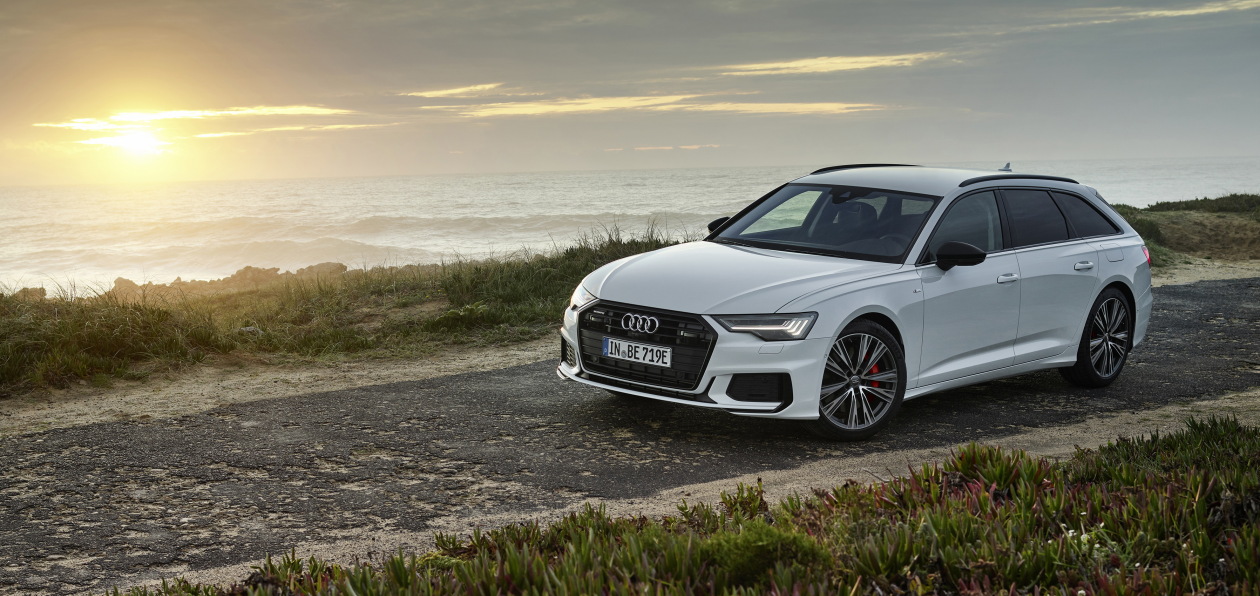 Универсал Audi A6 стал подключаемым гибридом