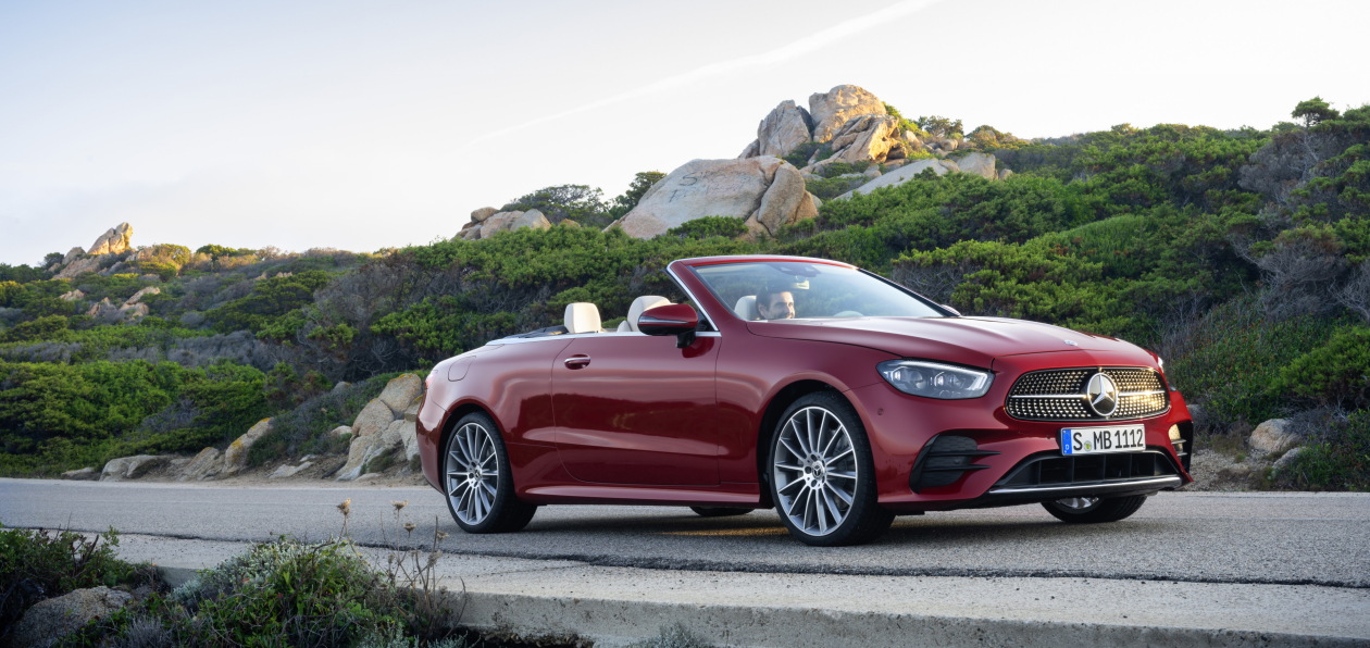 Mercedes обновил купе и кабриолет E-Class