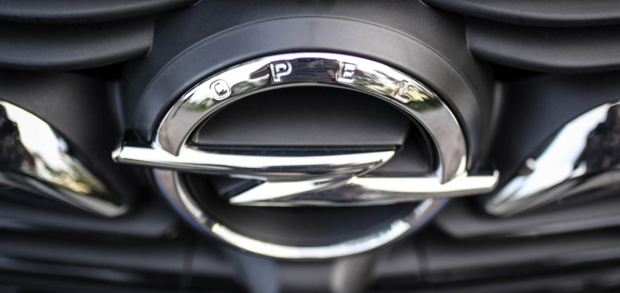 Opel назвал сроки начала продаж нового Mokka