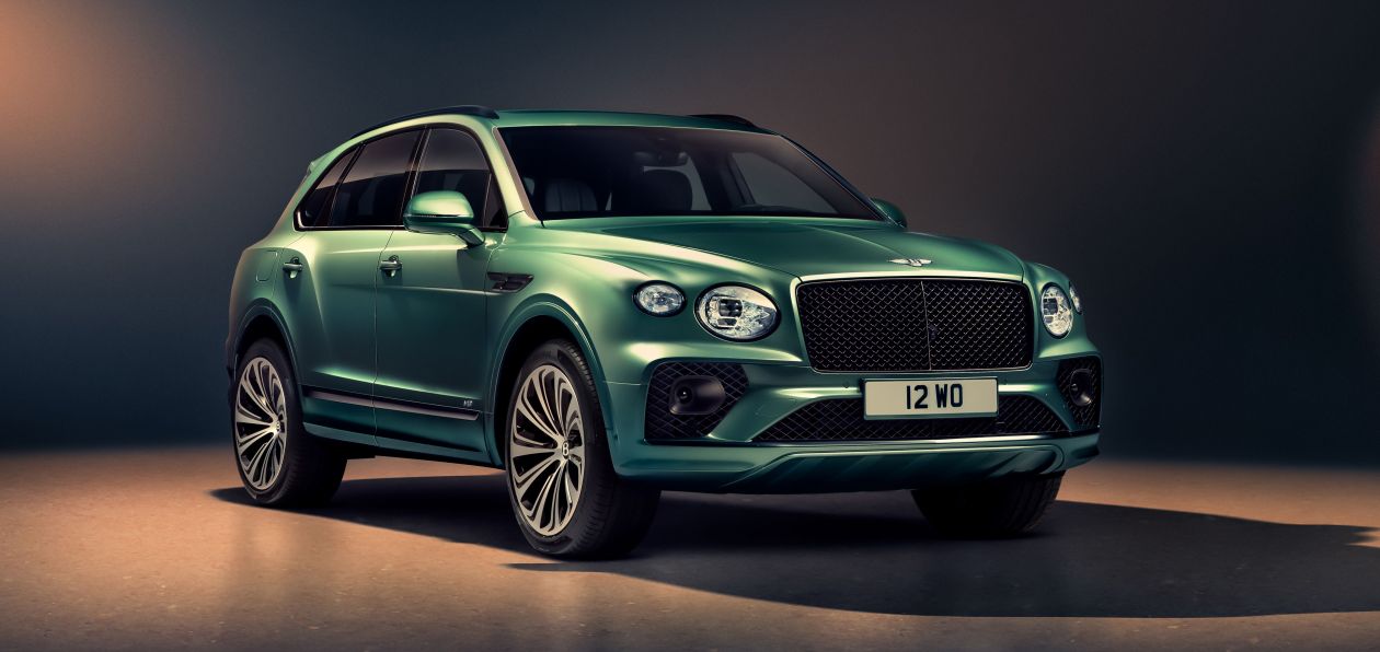 Bentley представил рестайлинговый кроссовер Bentayga
