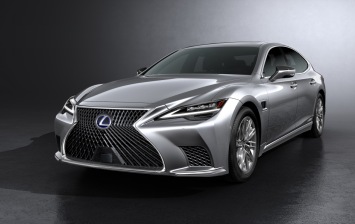 Lexus обновил флагманский седан LS