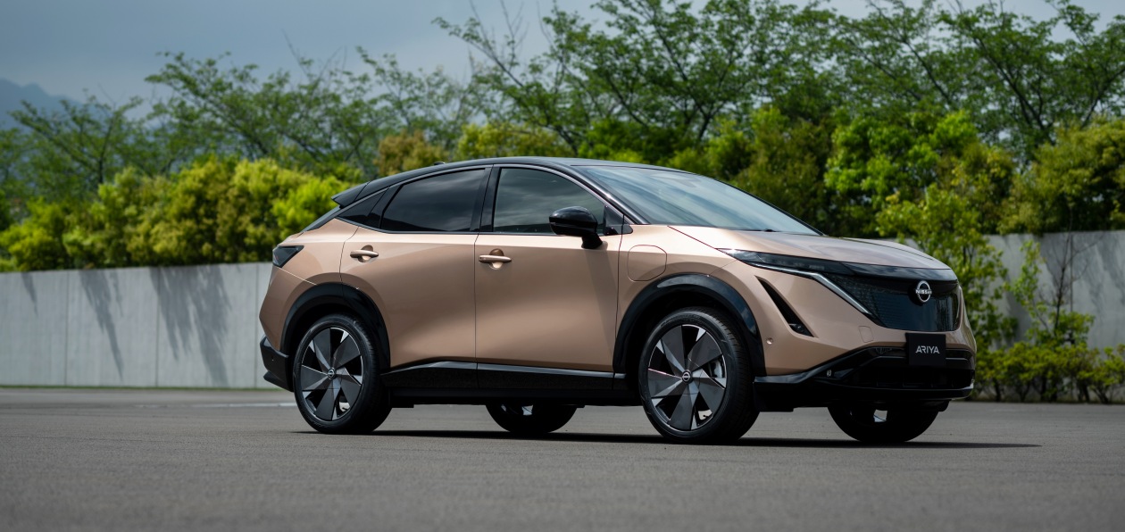 Nissan представил свой первый серийный электрокроссовер