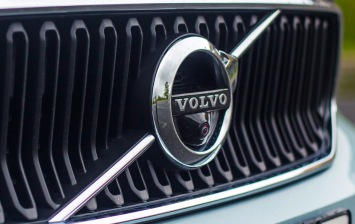 Преемник Volvo V40 станет купеобразным кроссовером