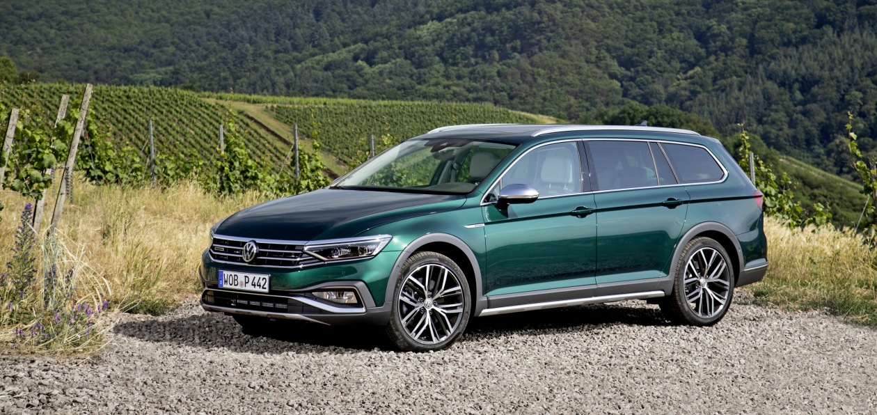 Volkswagen Passat Alltrack снят с продаж в Великобритании