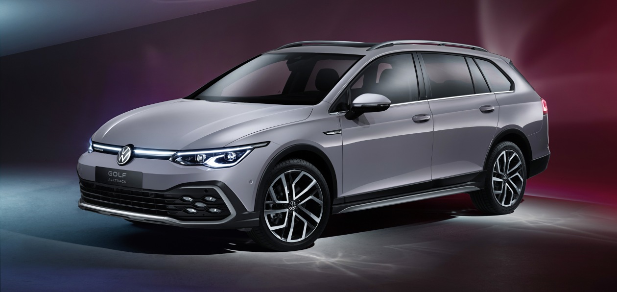 Volkswagen показал новый Golf универсал