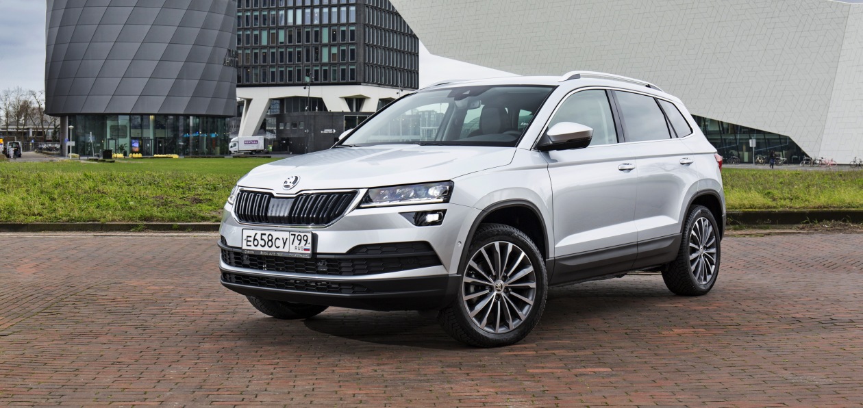 Skoda Karoq с 1,6-литровым двигателем получил рублевый ценник