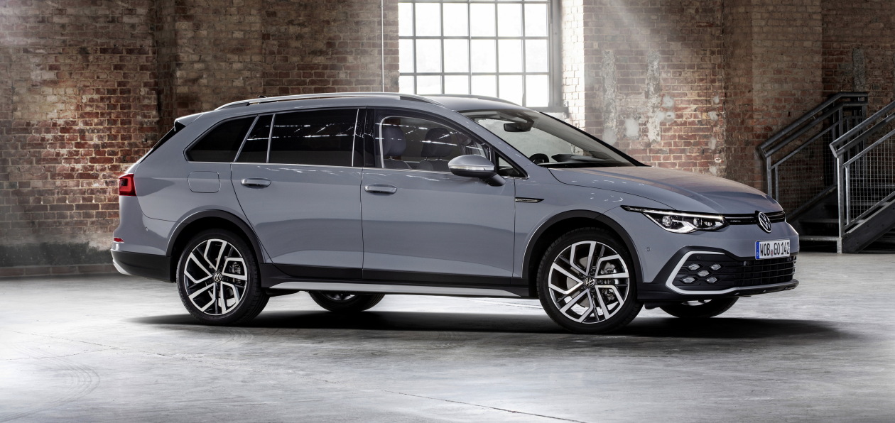 Volkswagen начал принимать заказы на новый Golf Alltrack