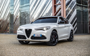 Alfa Romeo представила новую версию Stelvio