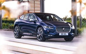 Обновленный Jaguar I-Pace получил российский ценник