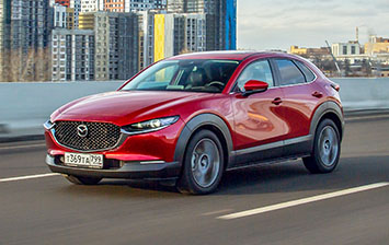 Кроссовер Mazda CX-30 подорожал по пути в Россию