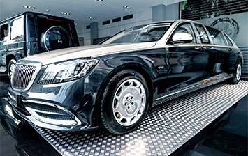 В Россию приехал уникальный Mercedes-Maybach Pullman