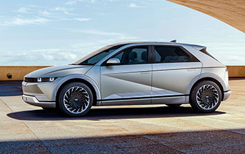 Hyundai представил Ioniq 5